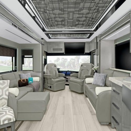 Newmar King Aire, luxe Amerikaanse camper van 1 miljoen