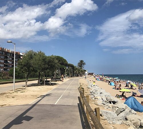 Op loopafstand van boulevard Pineda de Mar: camping Enmar in Spanje