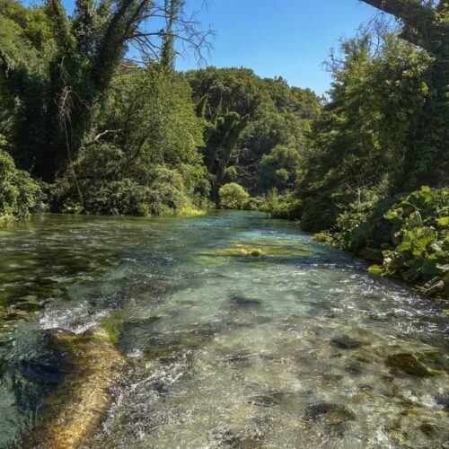 In de voetsporen van Wie is de Mol? – Kamperen in Albanië