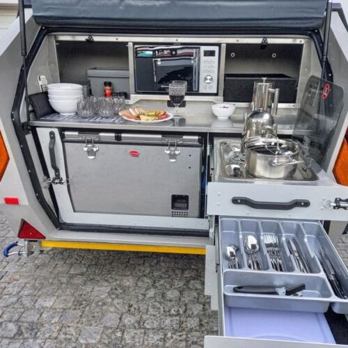 Een caravan van plastic? Dit is de Zuid-Afrikaanse Edgeout
