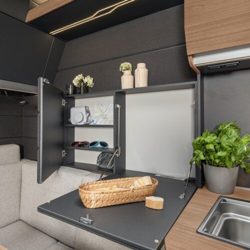 Knaus Azur smart wall