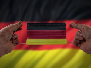 nieuwe coronamaatregelen in Duitsland mondkapje