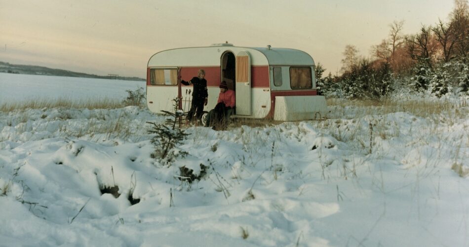 Kabe caravan winter 1973