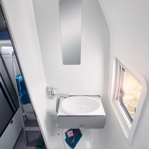 Alphavan Active Line badkamer