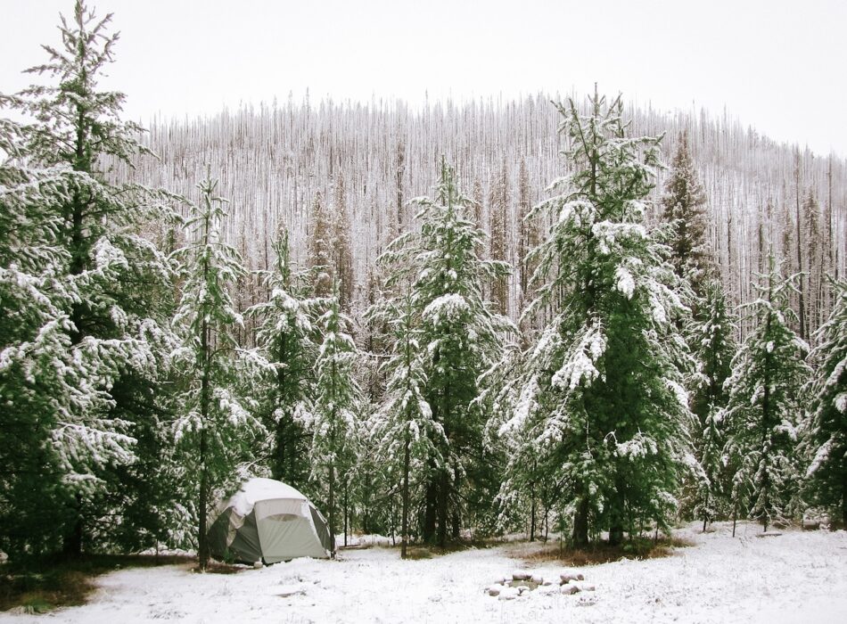 winterkamperen in een tent