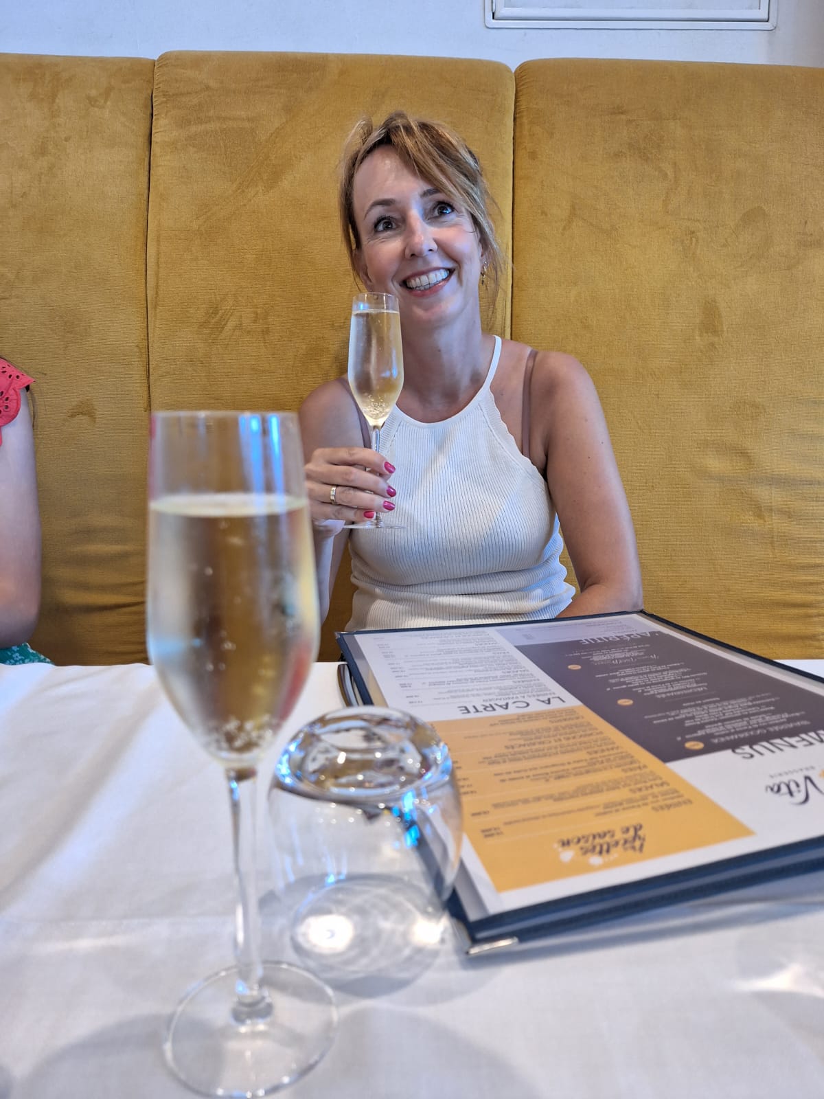 Corsica Ferries champagne