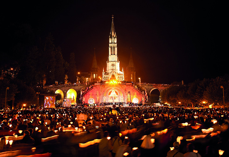 Lichtjesprocessie Lourdes