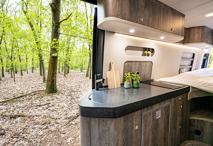 Roadtrip 695L keuken