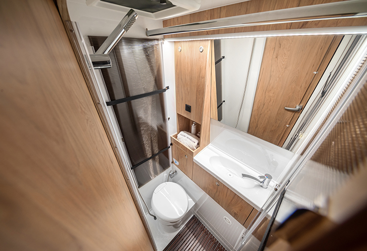 Globe-Traveller Explorer 2Z badkamer Globe-Traveller Explorer 2Z badkamer