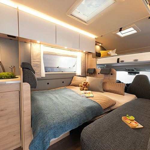 A 7872-2 dinettebed