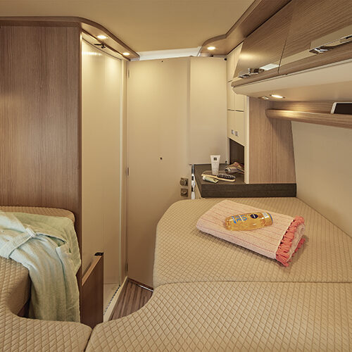 Malibu Van bedden kleedruimte
