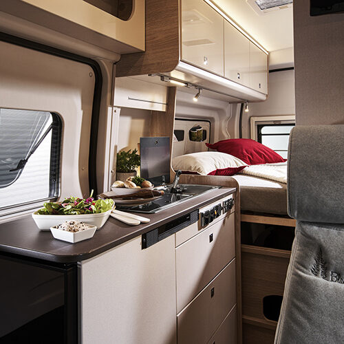 Bürstner Lineo 4x4 C590 keuken