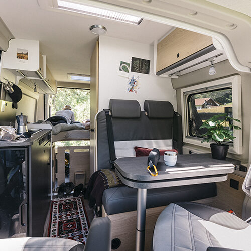 Sunlight Cliff 502 interieur