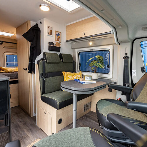 Cliff 600 XX interieur