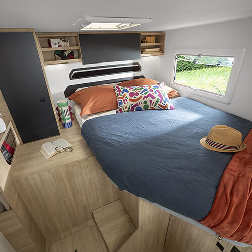 Challenger S215 Frans bed