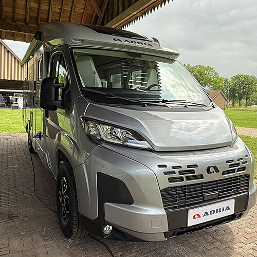 Adria Compact 60 Selection front