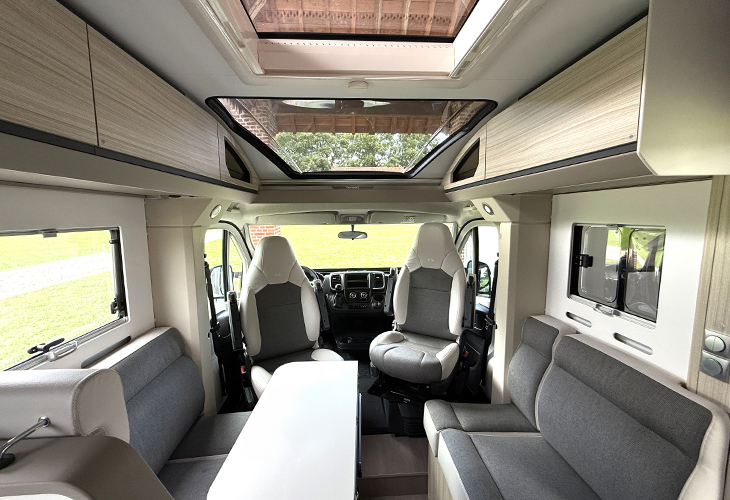 Adria Compact 60 Selection interieur