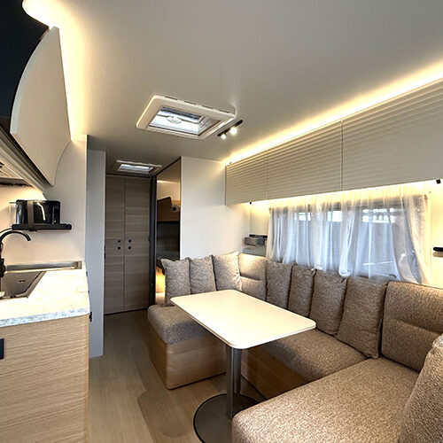 Adria Adora 2025 interieur