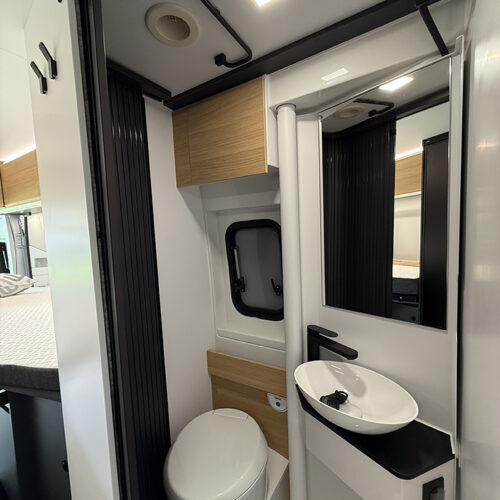 Twin 60years sanitair
