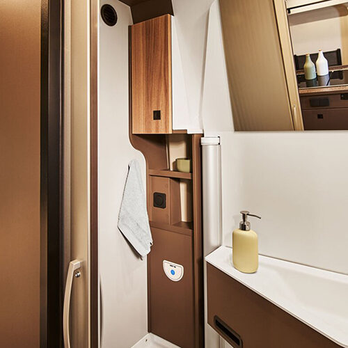 Bürstner B66-c-600 douche