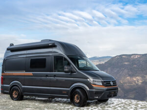 Globe-Traveller Falcon XS