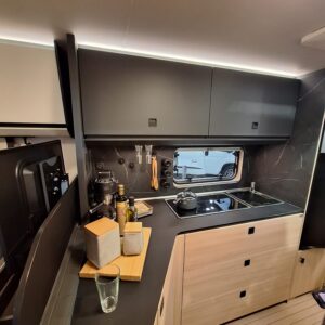 Hobby Concept 830 CE caravan