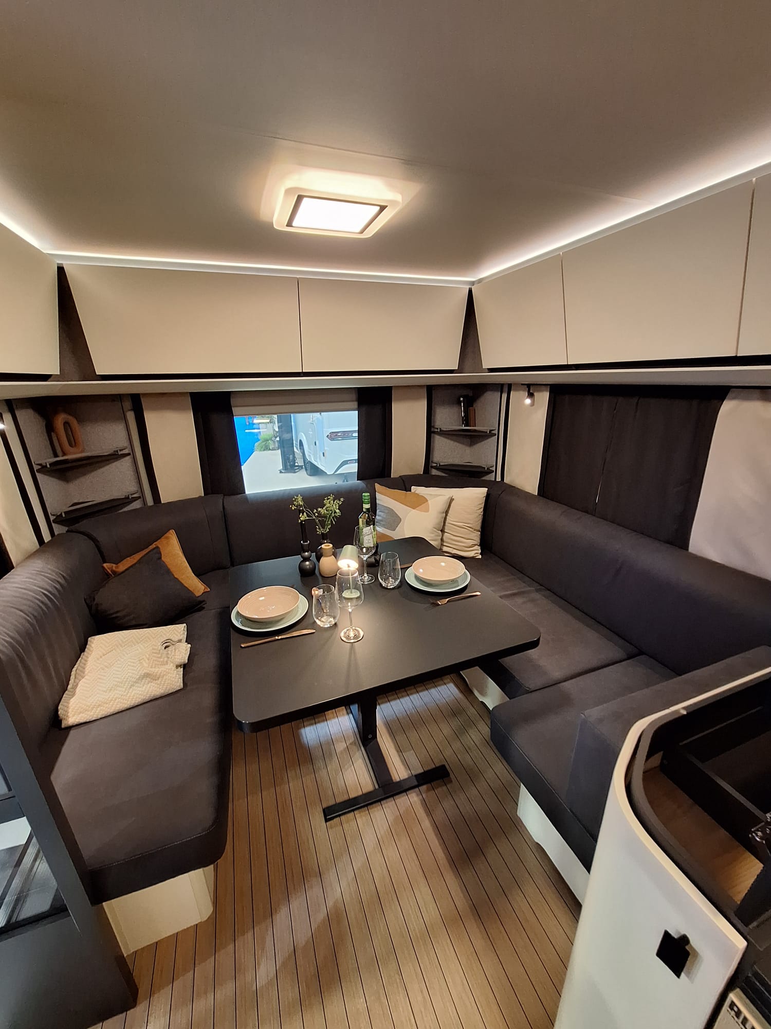 Hobby Concept 830 CE