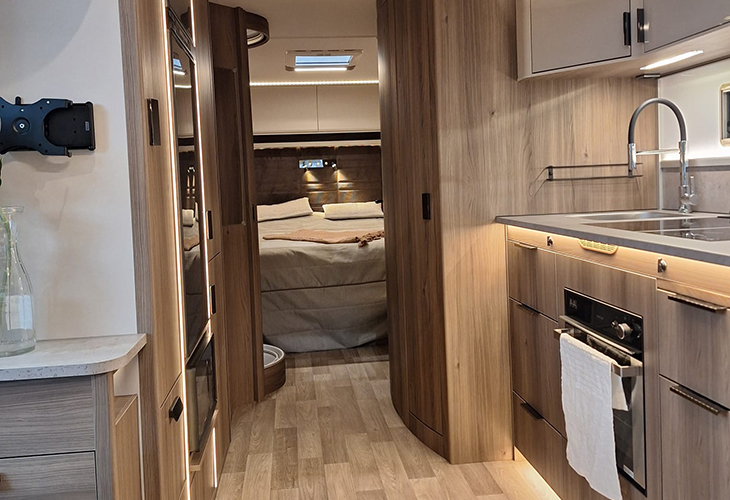 Kabe Imperial 780 DGLE