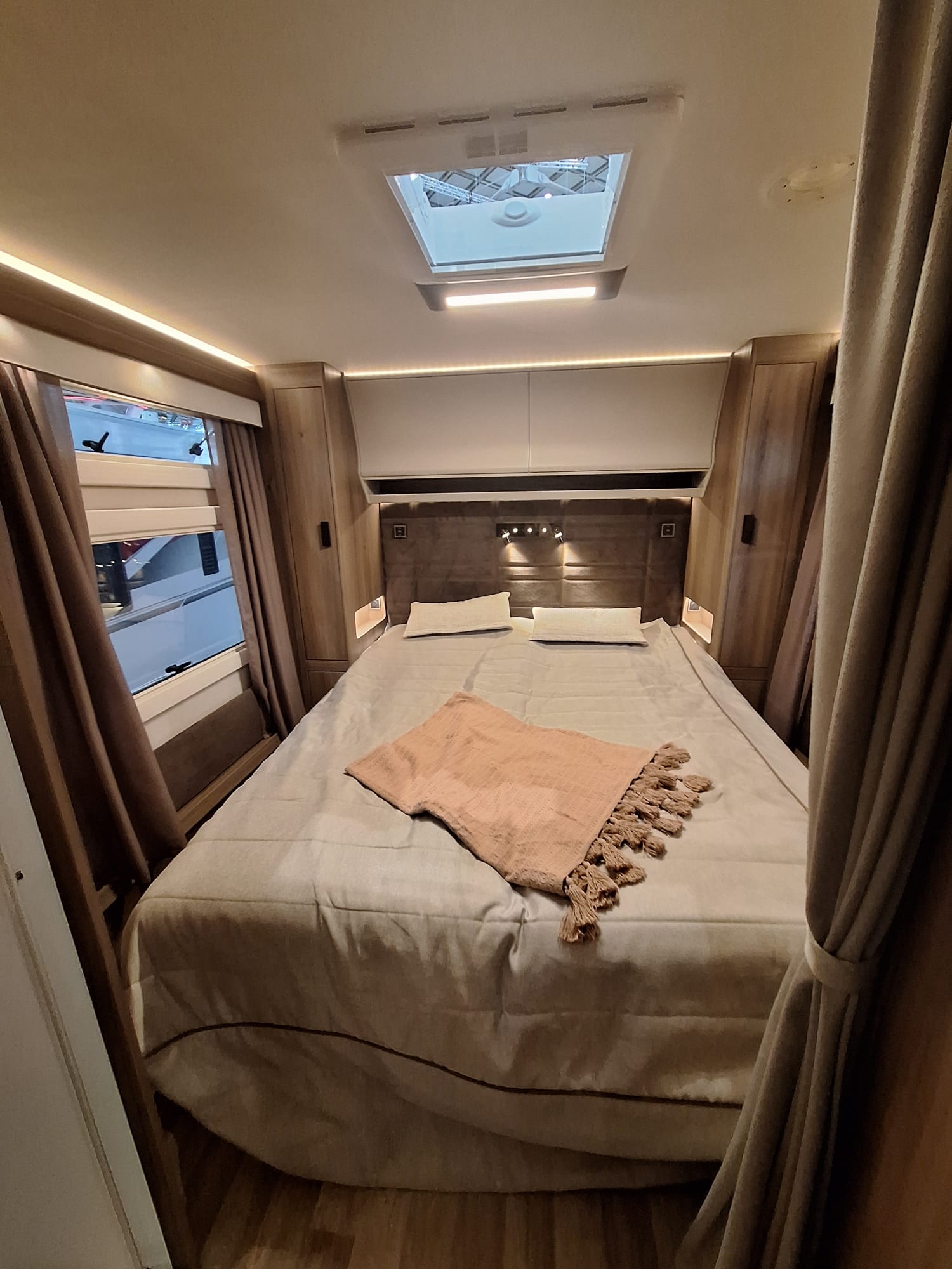 Kabe Imperial 780 DGLE