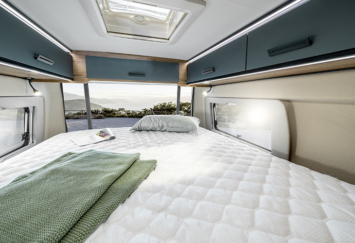 Karmann-Mobil Dexter 635 bed