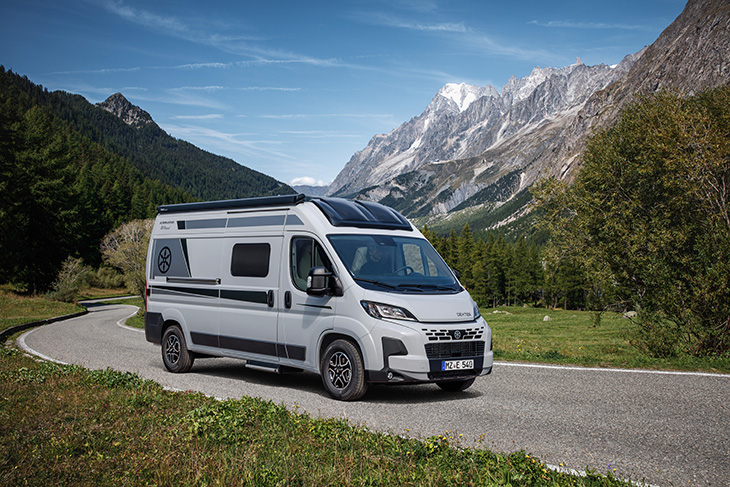 Karmann-Mobil Dexter 635 exterieur