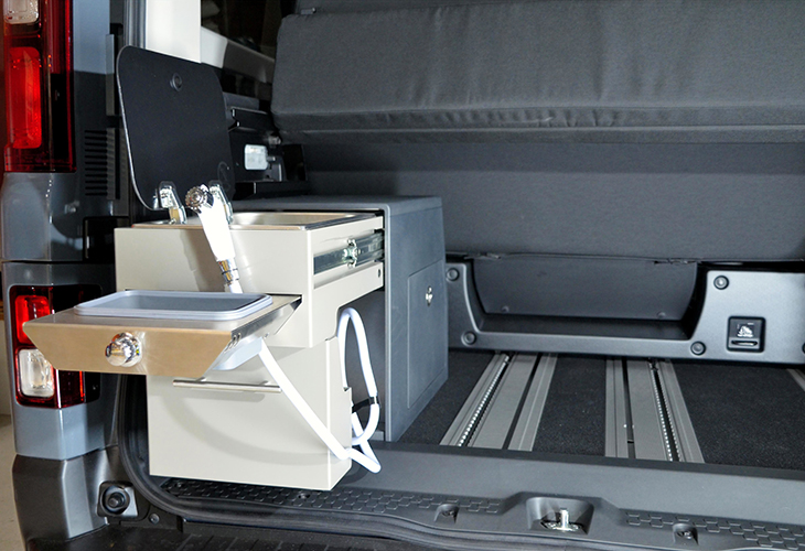 Renault Trafic Escapade achterkant