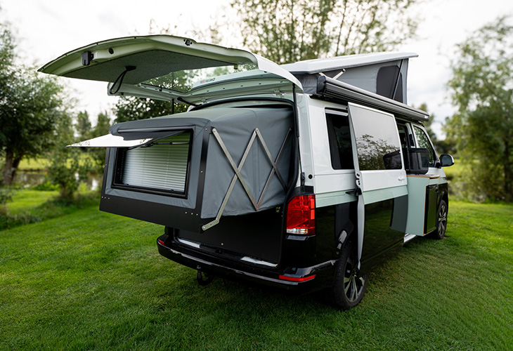 Wally-Van slide-out achter