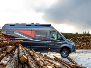 Kabe Abisko Van 690 LB