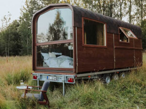 Vagabond Haven Nature Pod