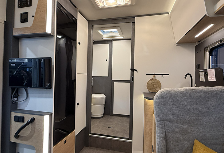 Ahorn Camp T 680 interieur
