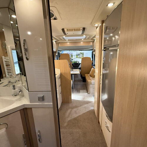 Maxi Liner 9000 AY badkamer