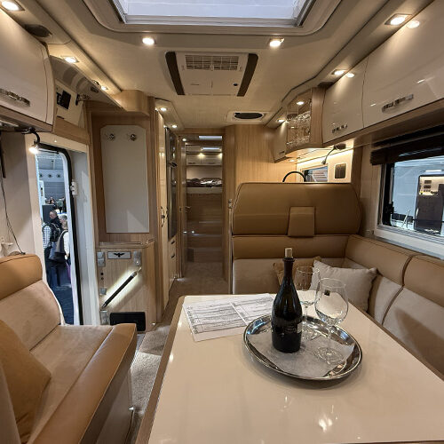 Phoenix Maxi Liner 9000 AY interieur