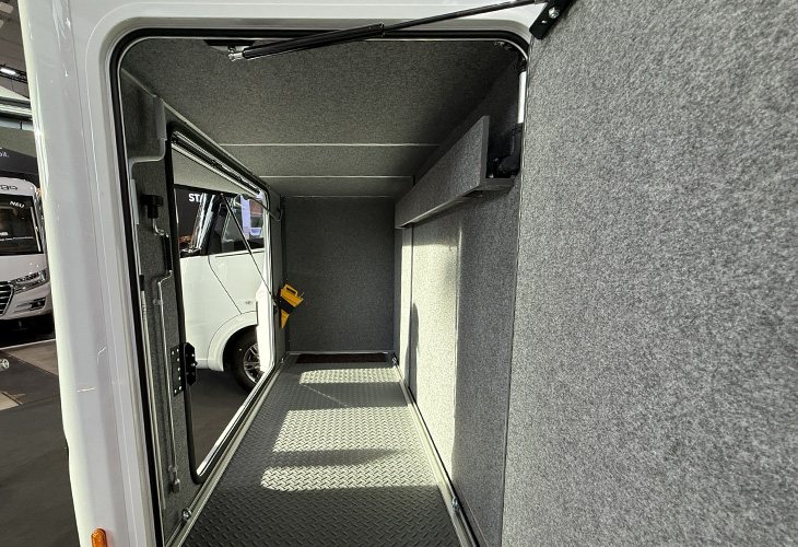 Platin Final Edition garage