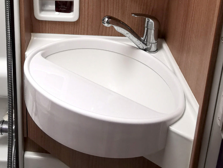 Opzetwastafel camper