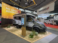 De Dethleffs Globebus Performance T16 4x4 op de CMT in Stuttgart