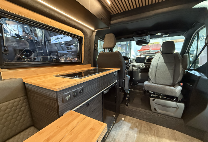 Eifelland Relax Nissan interieur