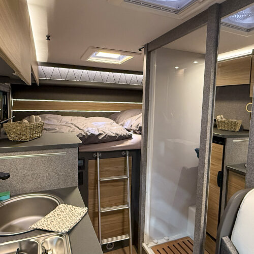 Globebus Performance T16 4x4 interieur
