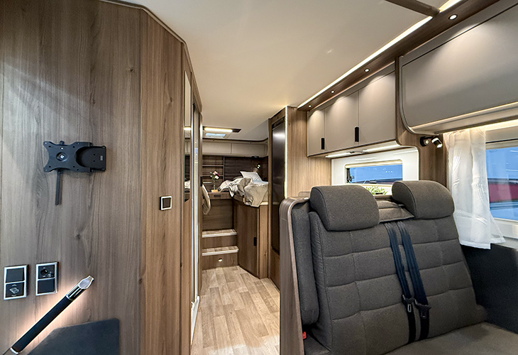 Novum Traq 750 LGB interieur