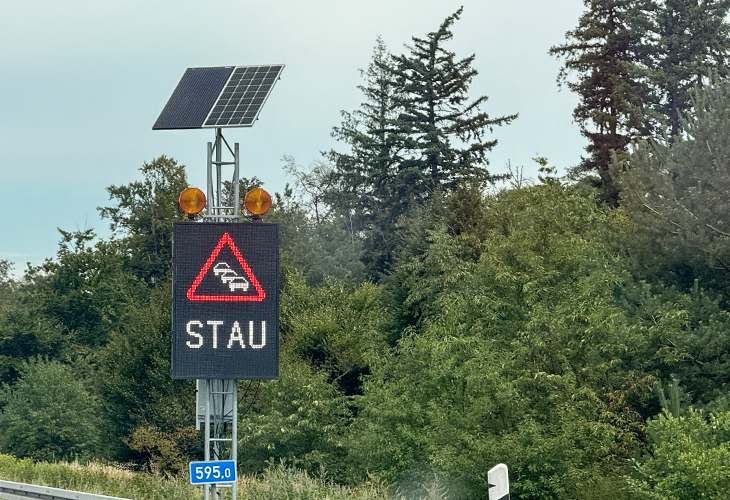 Stau door Baustelle in Duitsland 2026