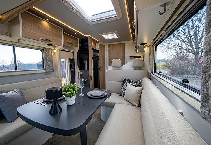 I 640 SD F-LINE Final Edition interieur