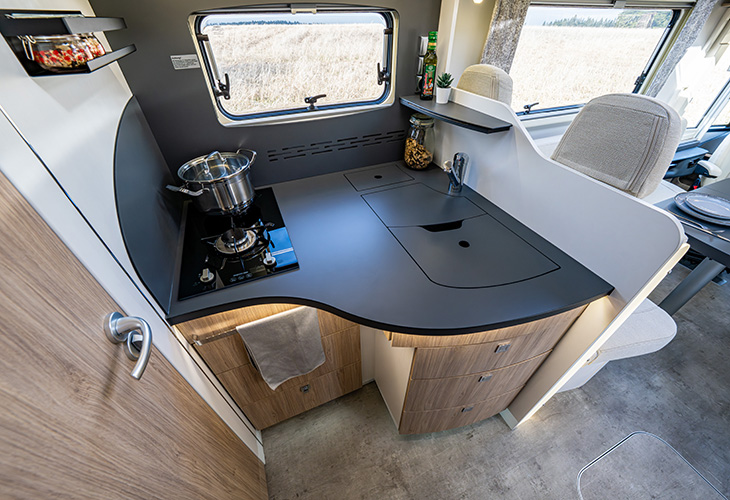 I 640 SD F-LINE Final Edition keuken