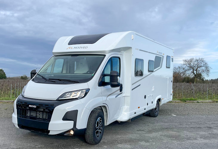 Mooveo Élysée Spring Edition