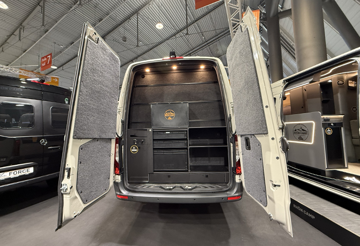 Rhön Camp The Seeker achterzijde