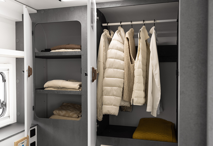 T 680 badkamer kasten